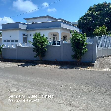 Chez Mimi 2 Villa มาเฮบอร์ก ภายนอก รูปภาพ