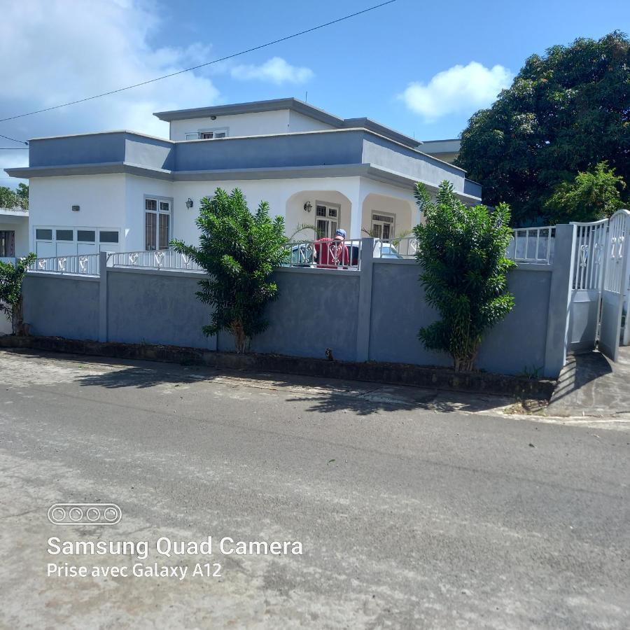 Chez Mimi 2 Villa มาเฮบอร์ก ภายนอก รูปภาพ